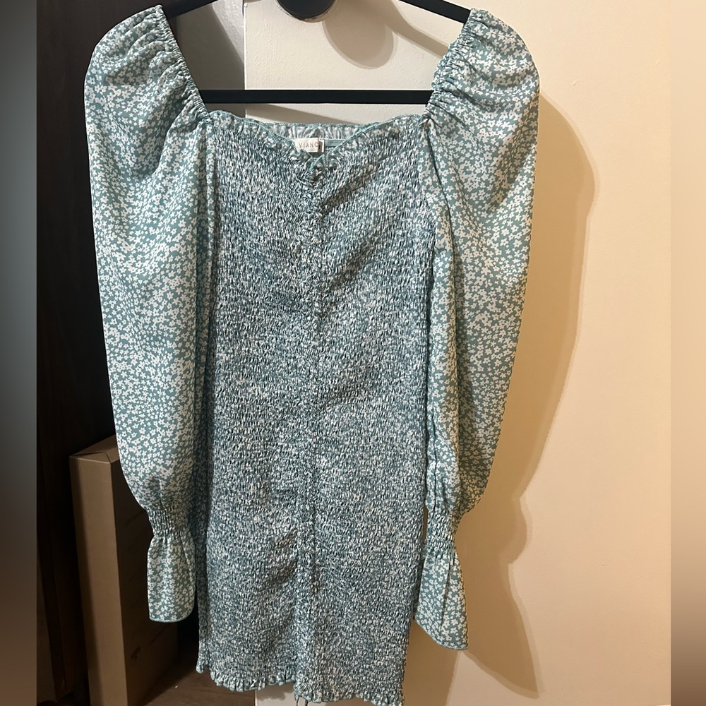 Floral bodycon dress baby blue size small